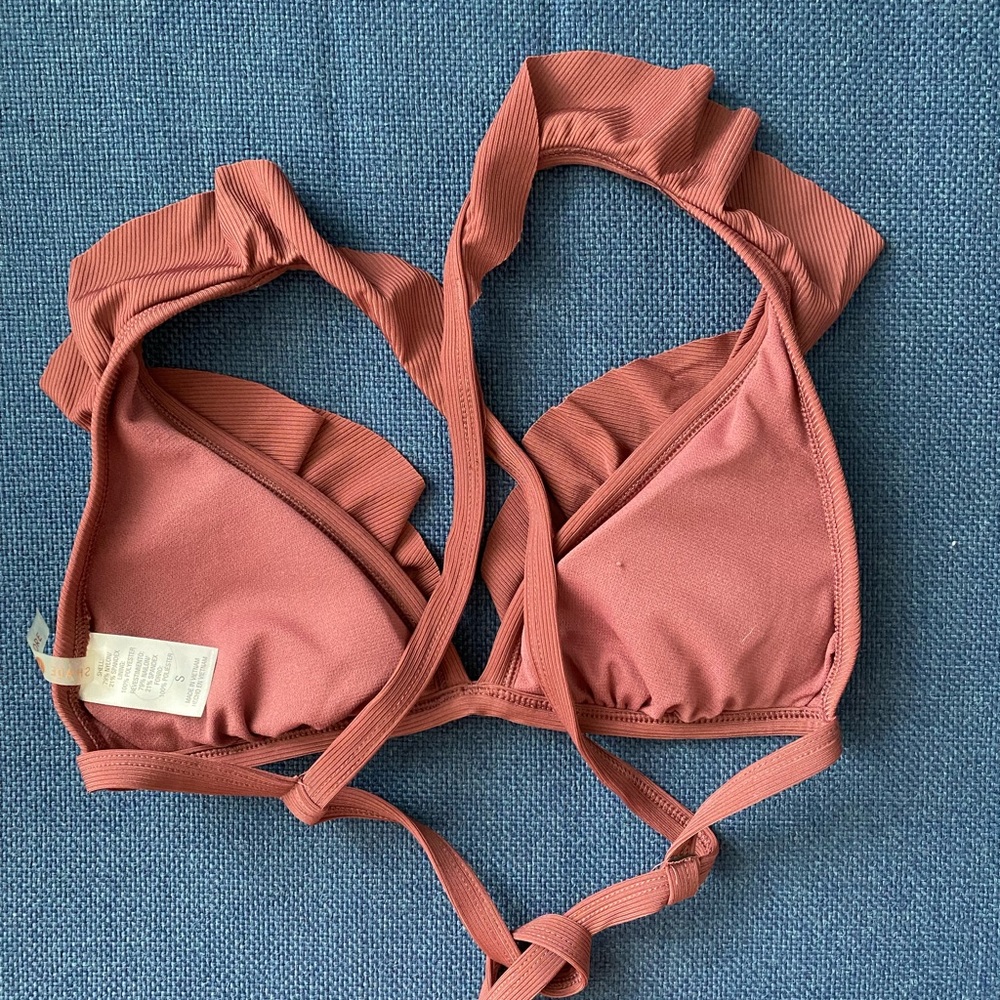 🦋Mauve Ruffle Bikini Top - Picture 3 of 4